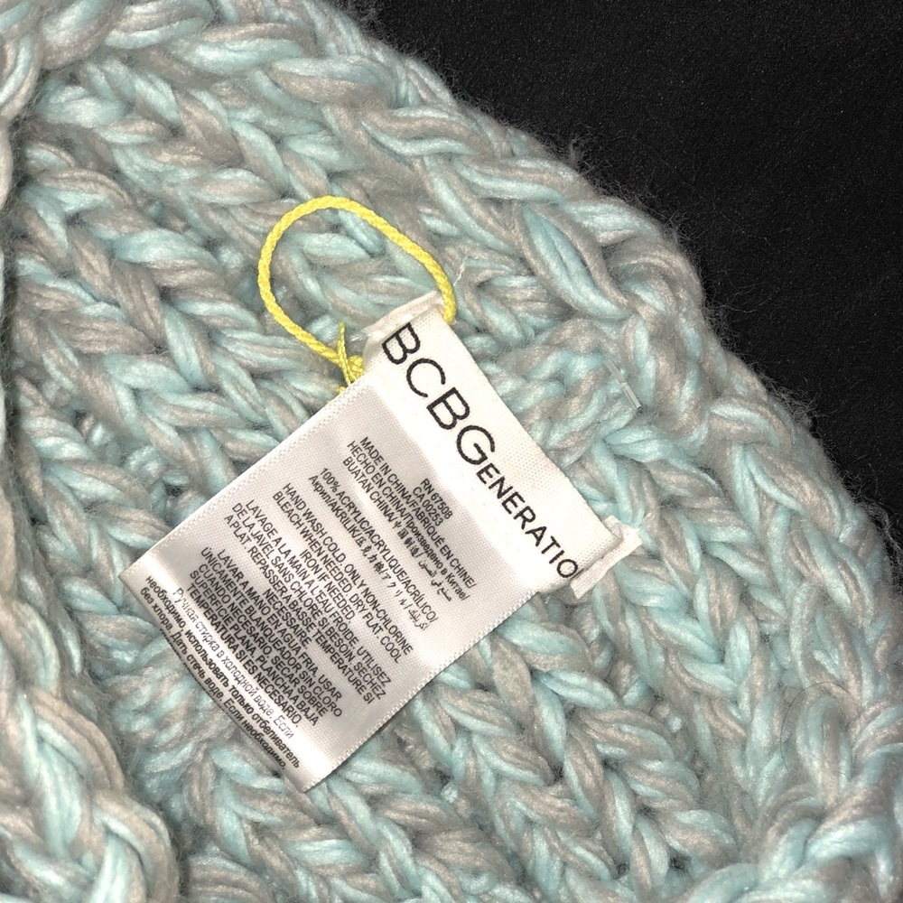 Stylish and comfy winter head piece from Bcbg!